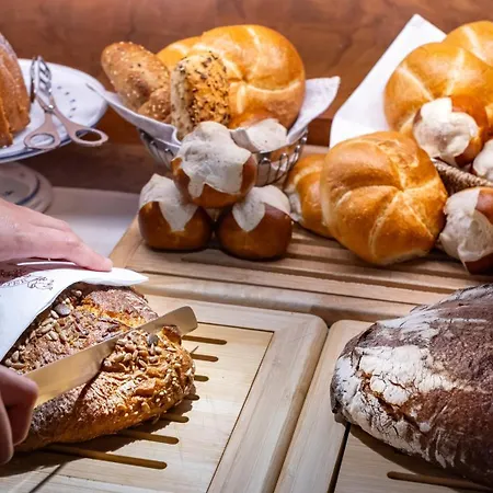 Готель Lebzelter