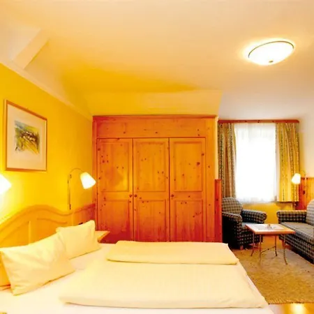 Lebzelter Готель 3*