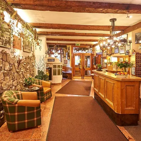 Lebzelter Готель